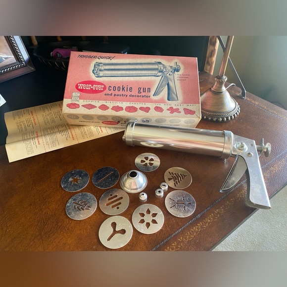 EUC Vintage Wear-Ever Cookie Gun & Pastry Decorator Complete-Original Box #3365 - Picture 10 of 11